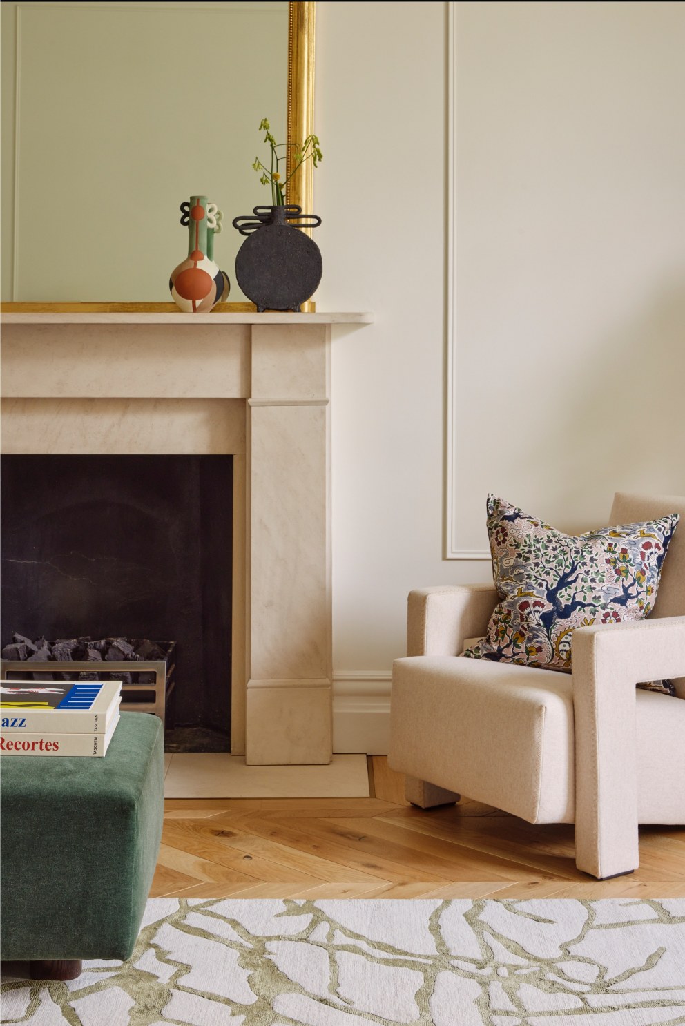 Redcliffe Gardens  | Fireplace | Interior Designers